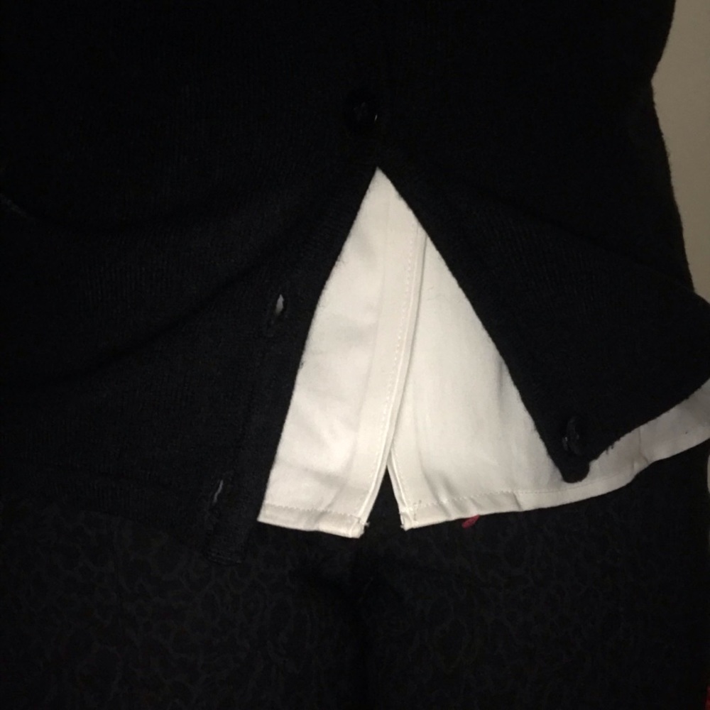 Sweater - Picture 2 of 8